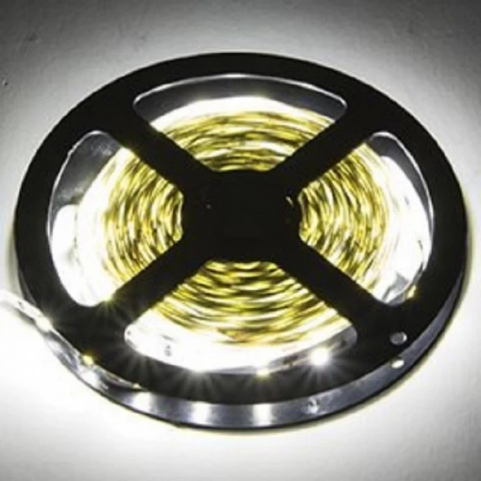 Светодиодная лента ECOLA LED strip PRO 19W/m 12V IP20 10mm 60Led/m 6000K 20Lm/LED 1200Lm/m 50м. P2LD19ESD Светодиодная лента ECOLA LED strip PRO 19W/m 12V IP20 10mm 60Led/m 6000K 20Lm/LED 1200Lm/m 50м. P2LD19ESD